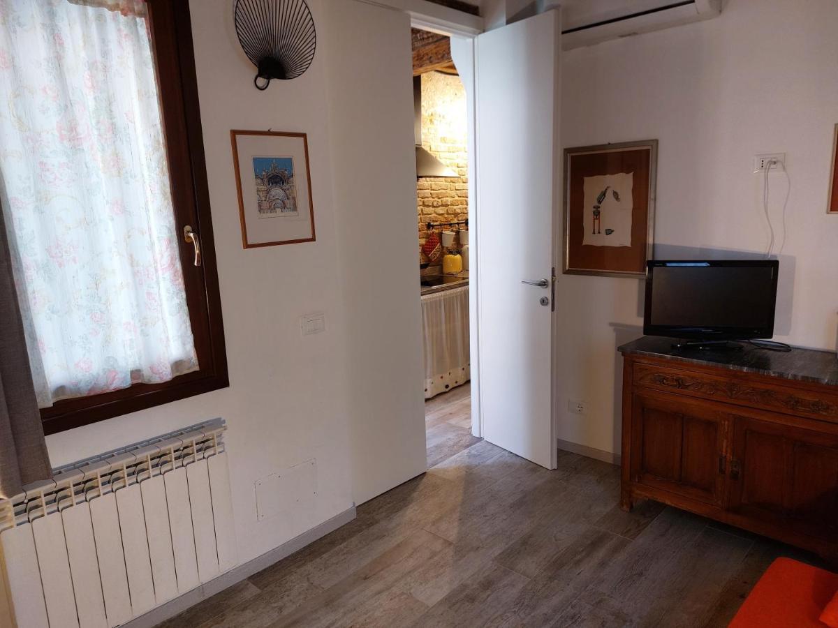 Isepo Apartment Venecia Exterior foto